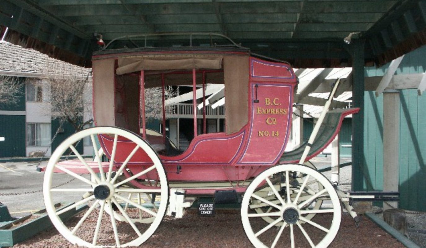 Red Coach Inn